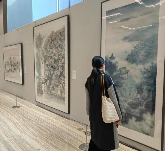 “守护好一江碧水——中国国家画院长江主题美术作品展”开幕