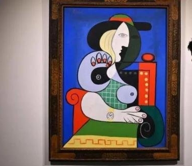 西班牙绘画大师毕加索名画《戴手表的女人》拍出1.39亿美元